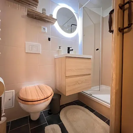 Am Markt - Anno 1708 - App 2 Apartmán